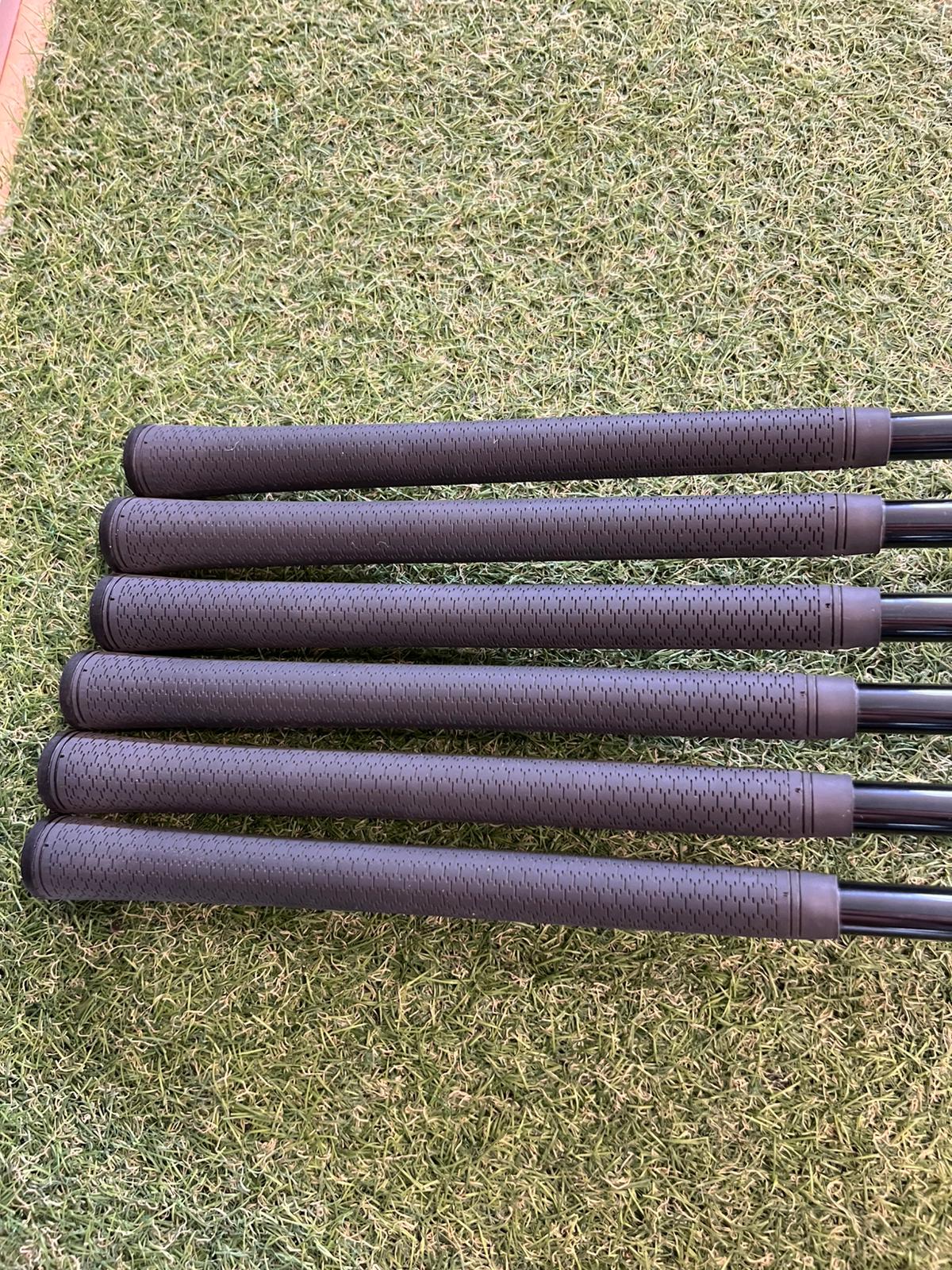 Callaway Série de Fers occasion APEX DCB 21 shaft UST Recoil DART 65 - GolfCenter.fr